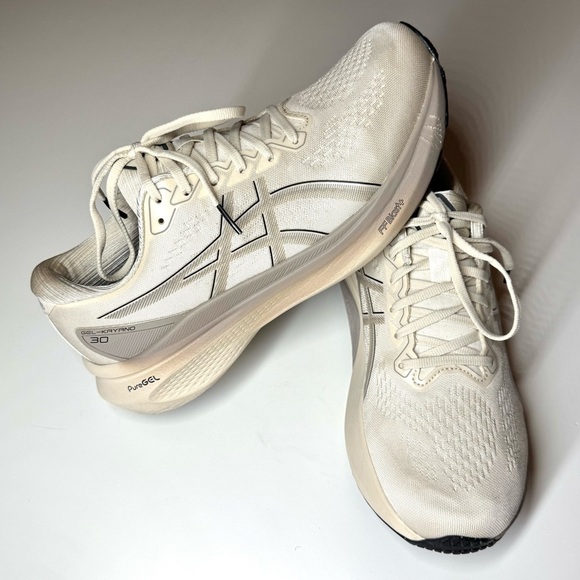 ASICS MEN’S GEL-KAYANO 30 Athletic Running Shoes Size- 9.5 - Picture 3 of 11